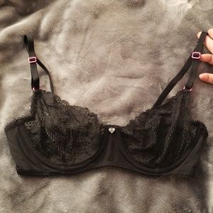 2x$10🖤Lace Black Bra 34C🖤